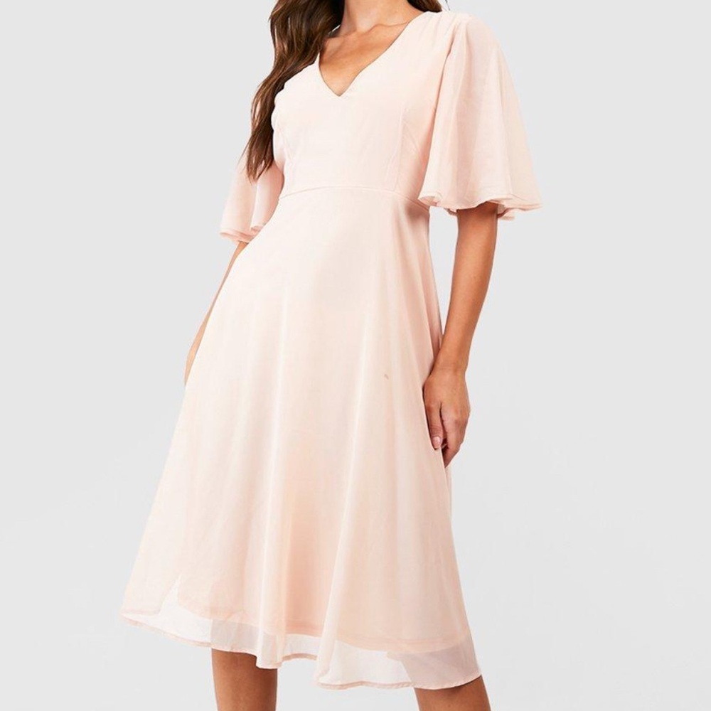 Boohoo midi peach dress
